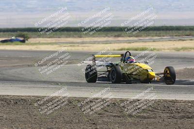 media/Jun-01-2024-CalClub SCCA (Sat) [[0aa0dc4a91]]/Group 6/Race/